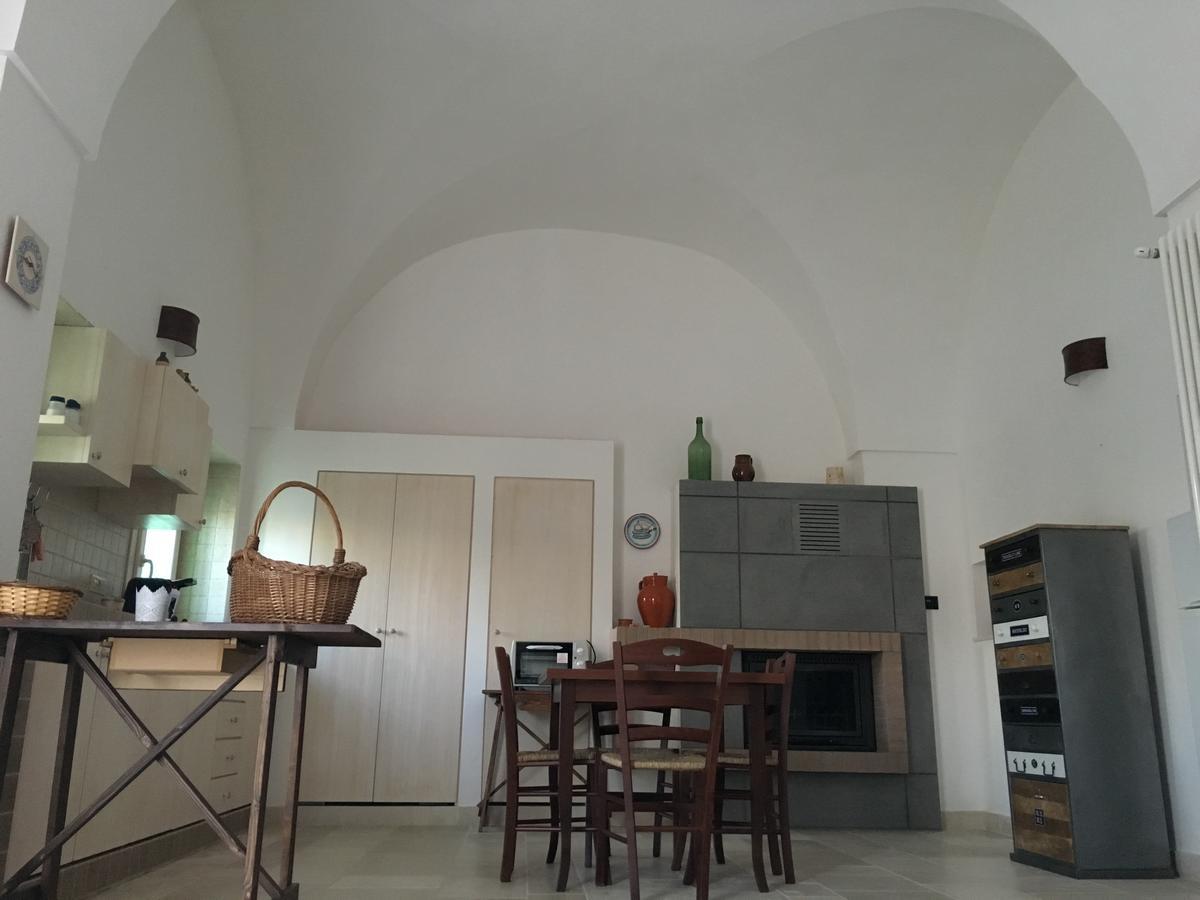 Casolare Di Pozzomasiello Locorotondo Exteriör bild